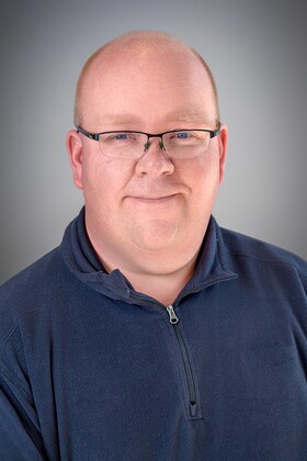 Staff member Dan Politi from 449373e3c2a1