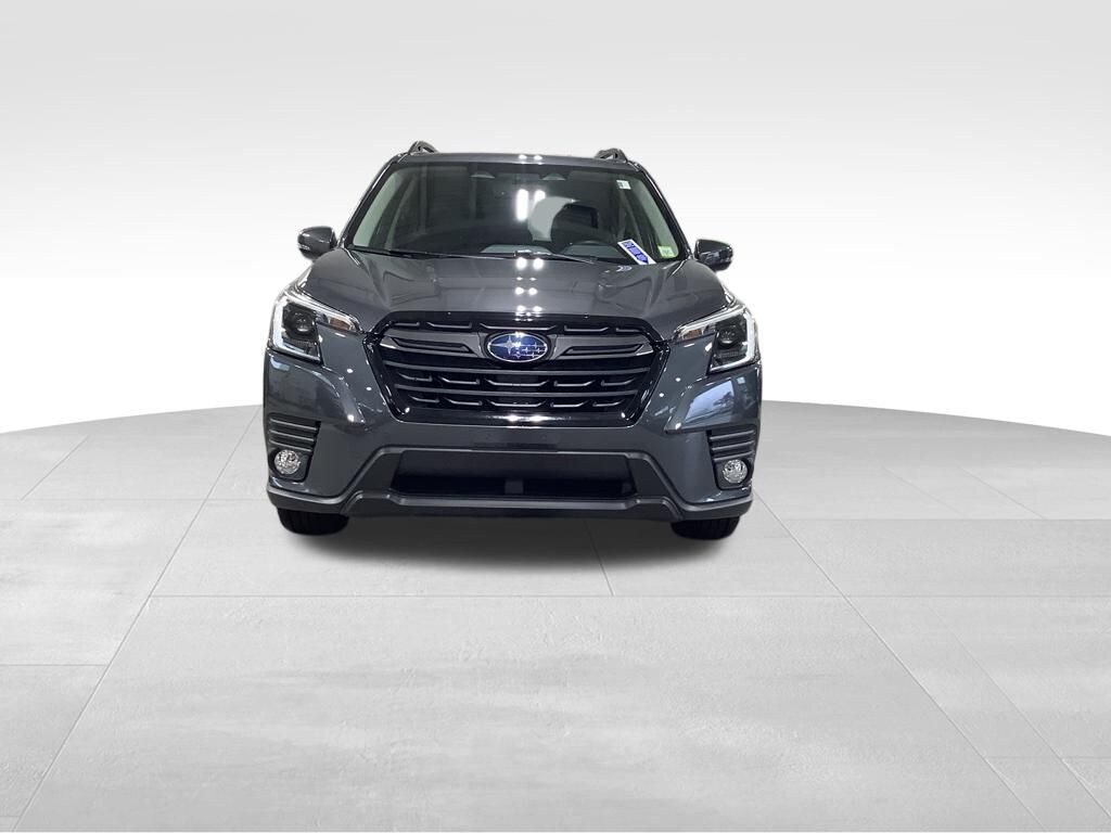 Used 2022 Subaru Forester Limited SUV