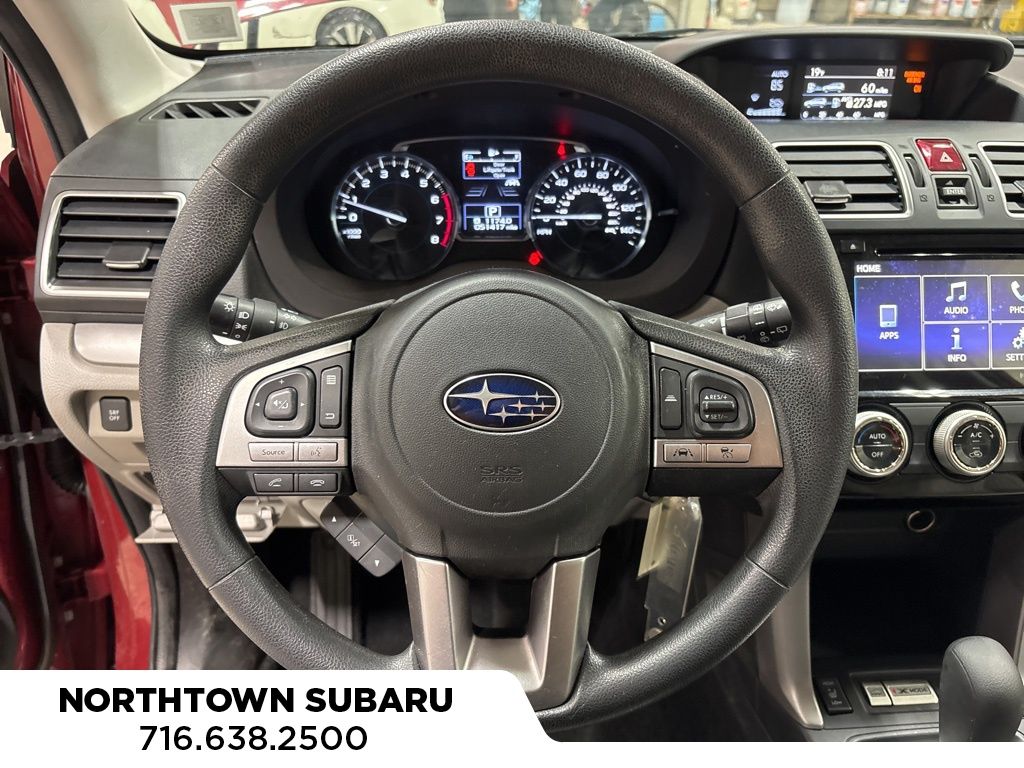 2018 Subaru Forester 2.5i Premium photo 2