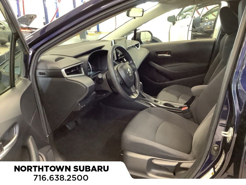 Used 2021 Toyota Corolla LE Sedan