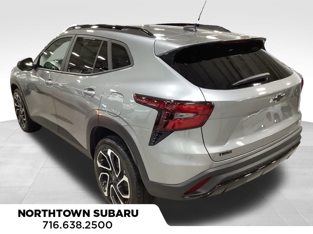 Used 2024 Chevrolet Trax 2RS SUV