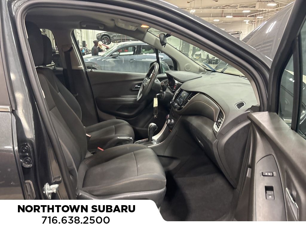 Used 2018 Chevrolet Trax LT SUV