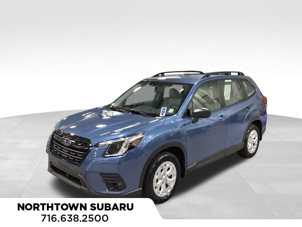 2023 Subaru Forester Base