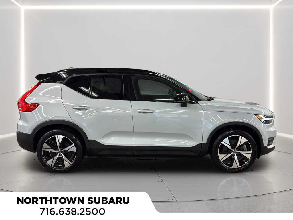 Used 2022 Volvo XC40 Recharge Pure Electric P8 Plus SUV