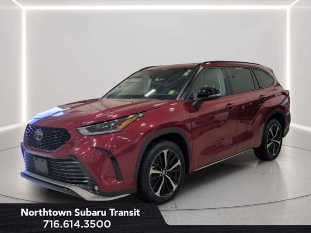 Used 2021 Toyota Highlander XSE SUV