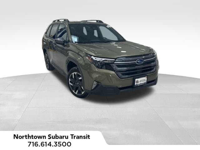 2025 Subaru Forester Premium's photo