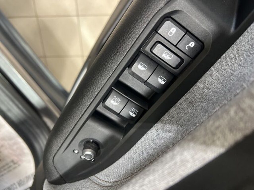 Used 2023 Jeep Compass Latitude Lux SUV