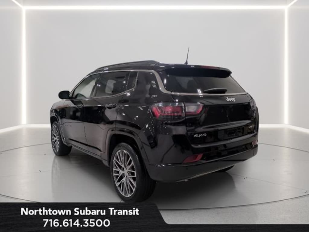 Used 2024 Jeep Compass Limited SUV