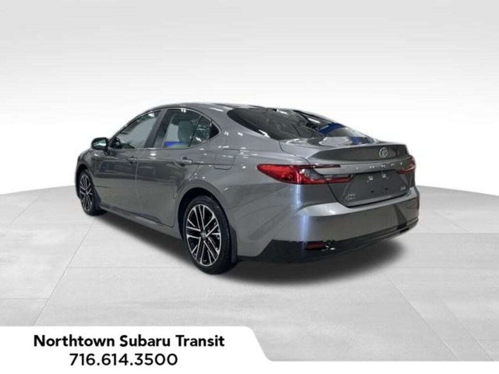 Used 2025 Toyota Camry XLE Sedan