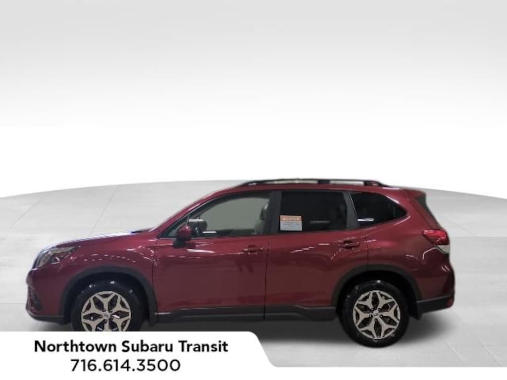 Used 2023 Subaru Forester Premium SUV