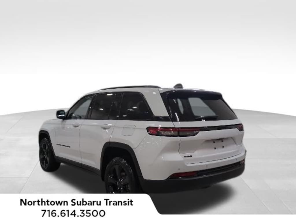 Used 2023 Jeep Grand Cherokee Altitude X SUV