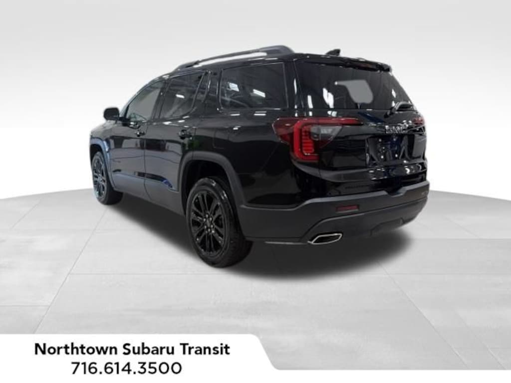 Used 2023 GMC Acadia SLE SUV