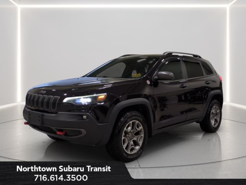 Used 2021 Jeep Cherokee Trailhawk SUV