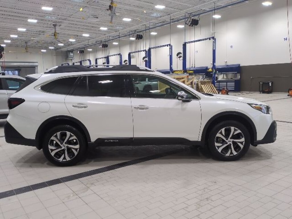 Used 2022 Subaru Outback Touring XT SUV