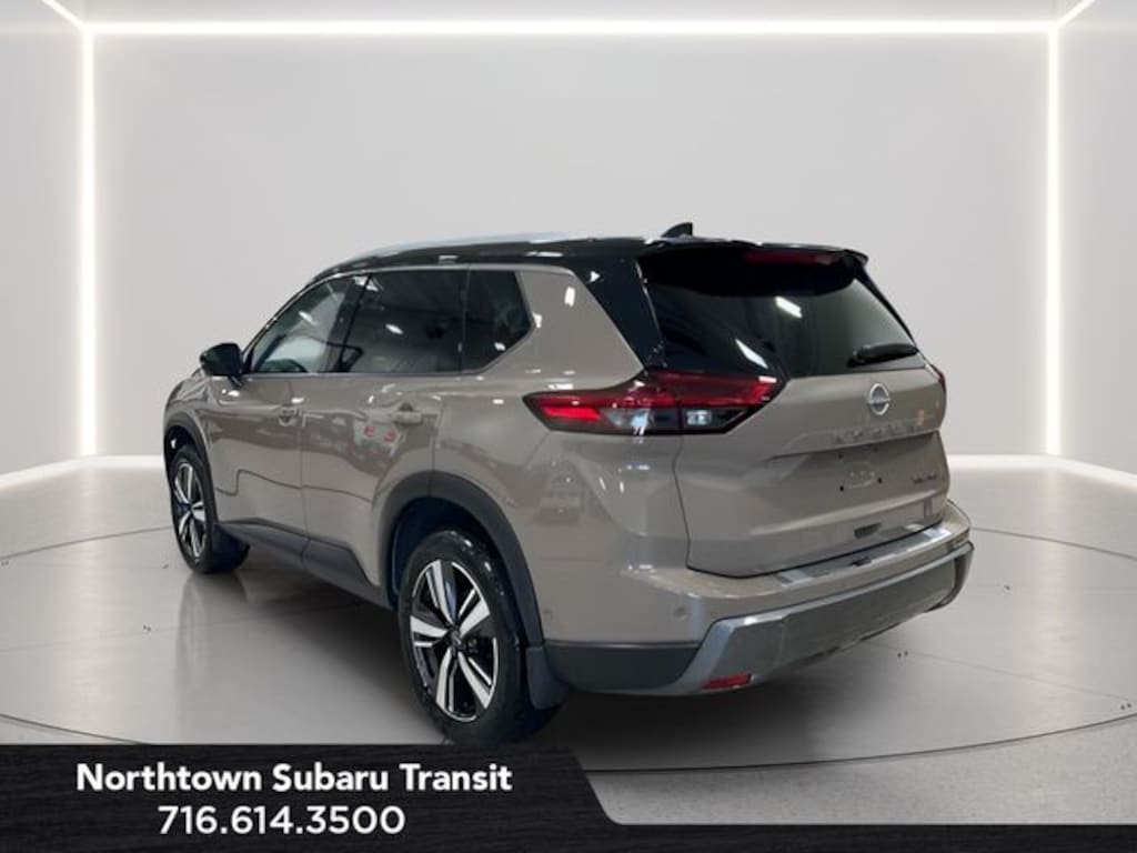 Used 2025 Nissan Rogue SL SUV