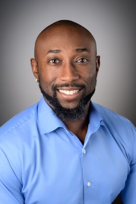 Staff member Louis Holt from ID_07d76c