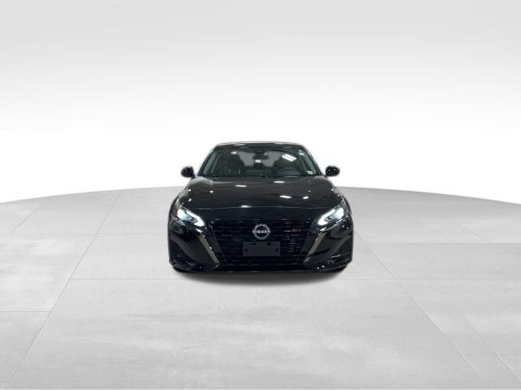 Used 2023 Nissan Altima 2.5 SR Sedan
