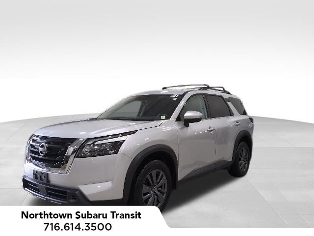 2024 Nissan Pathfinder SV 4WD's photo