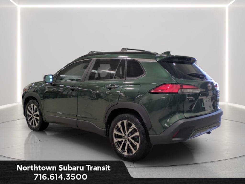 Used 2022 Toyota Corolla Cross XLE SUV