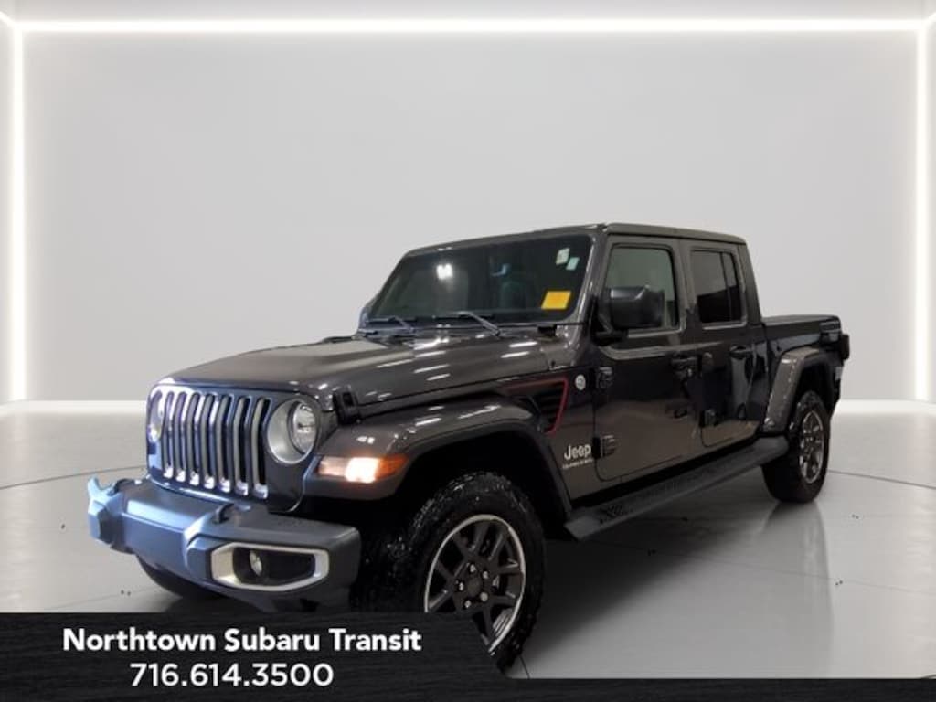Used 2022 Jeep Gladiator Overland Truck