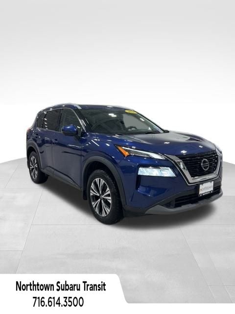 2021 Nissan Rogue SV's photo