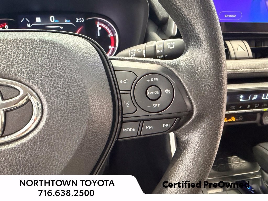 2024 Toyota RAV4 XLE - Photo 26