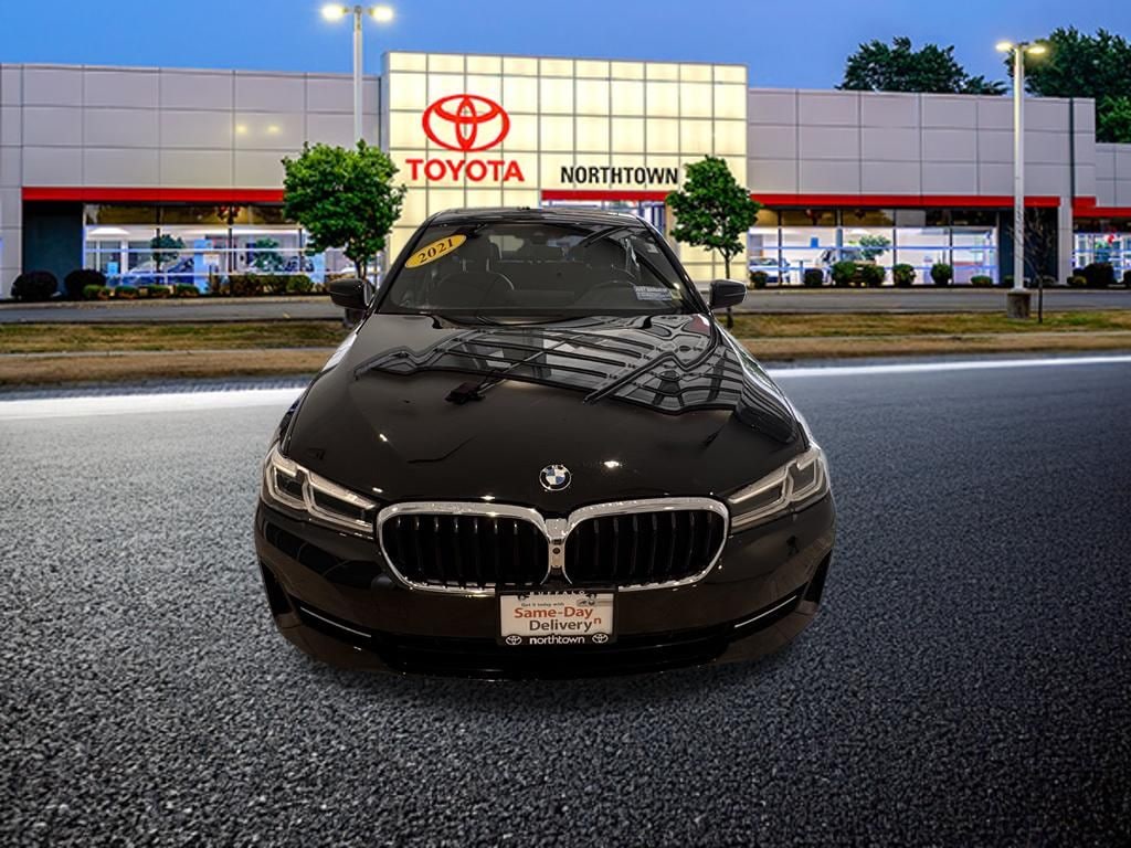 Used 2021 BMW 5 Series 530i xDrive Sedan