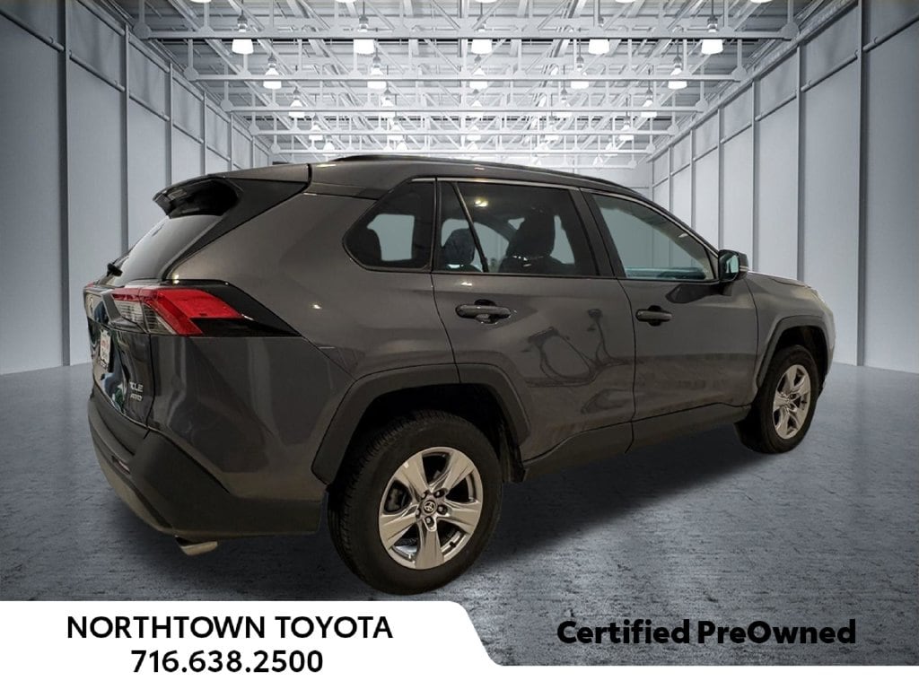 2024 Toyota RAV4 XLE - Photo 34