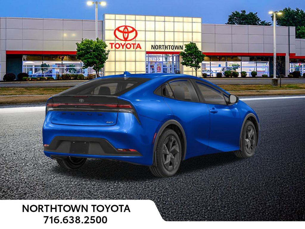 2026 Toyota Prius LE photo 2