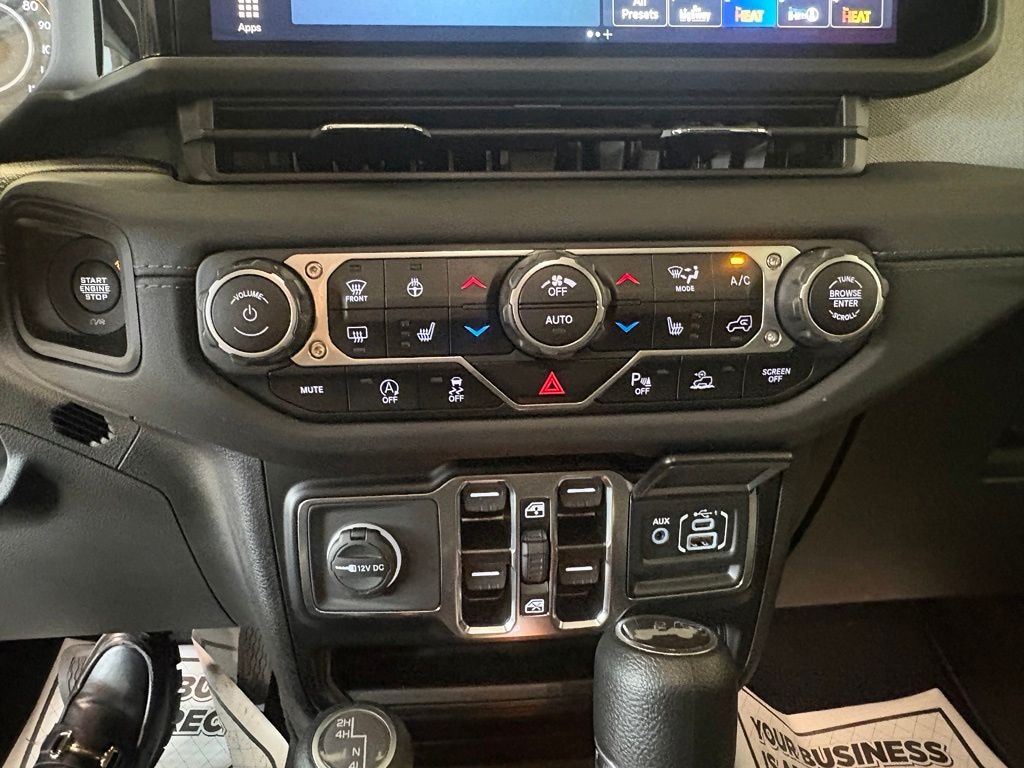 Used 2024 Jeep Wrangler Sahara SUV