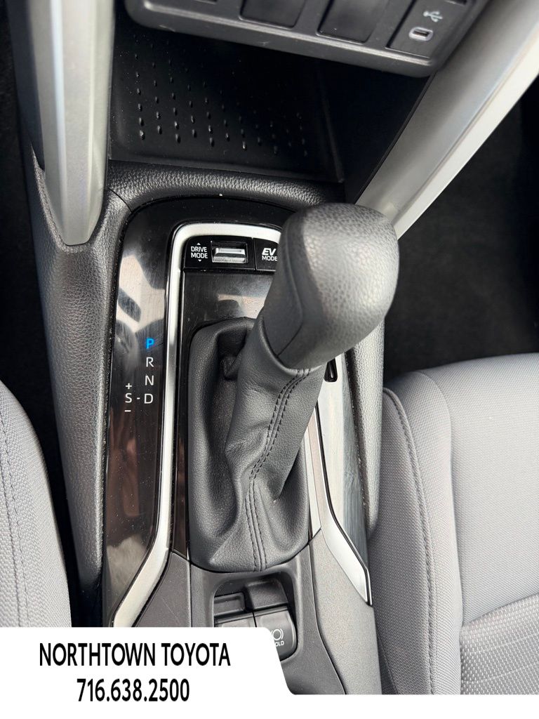 2024 Toyota Corolla Cross S - Photo 6