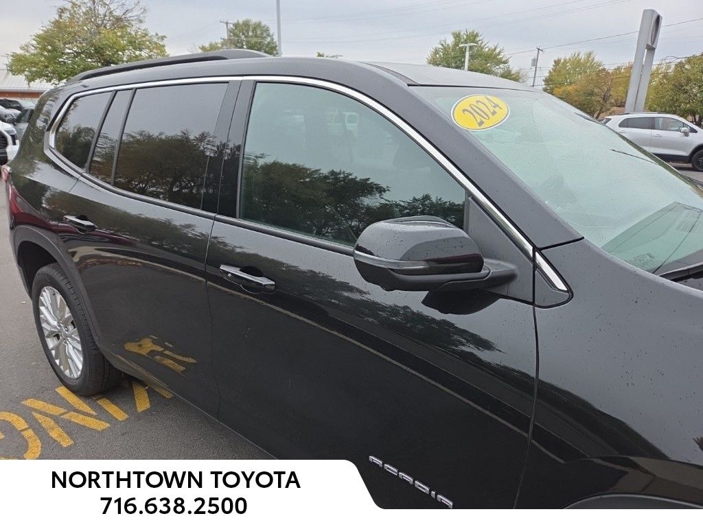 Used 2024 GMC Acadia Elevation SUV