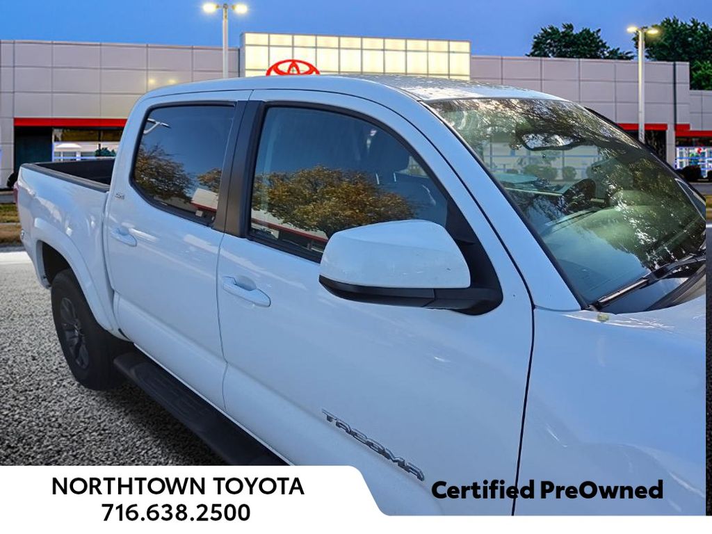 2023 Toyota Tacoma SR5 V6 photo 3