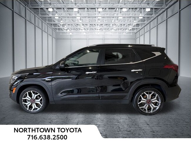 2023 Kia Seltos SX SUV