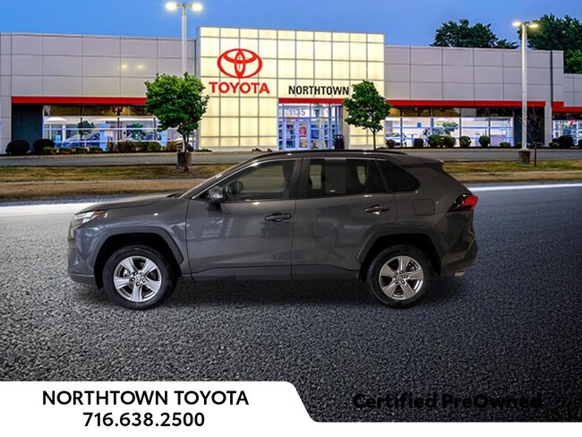 2025 Toyota RAV4 XLE SUV