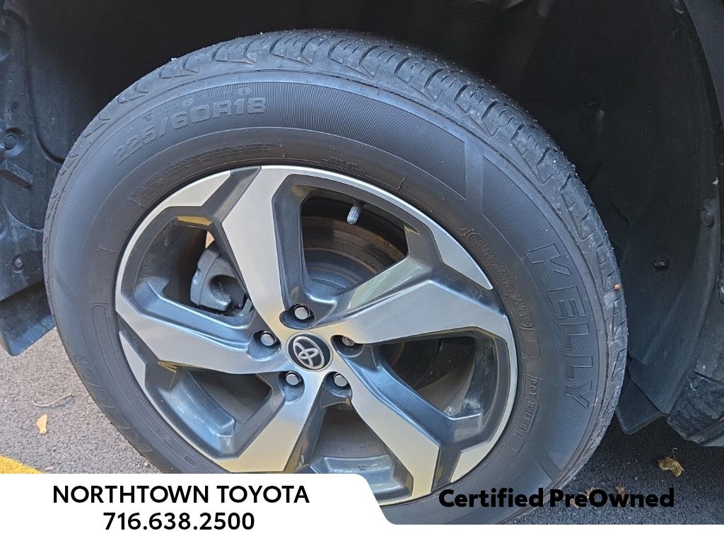 2022 Toyota RAV4 Prime SE photo 3