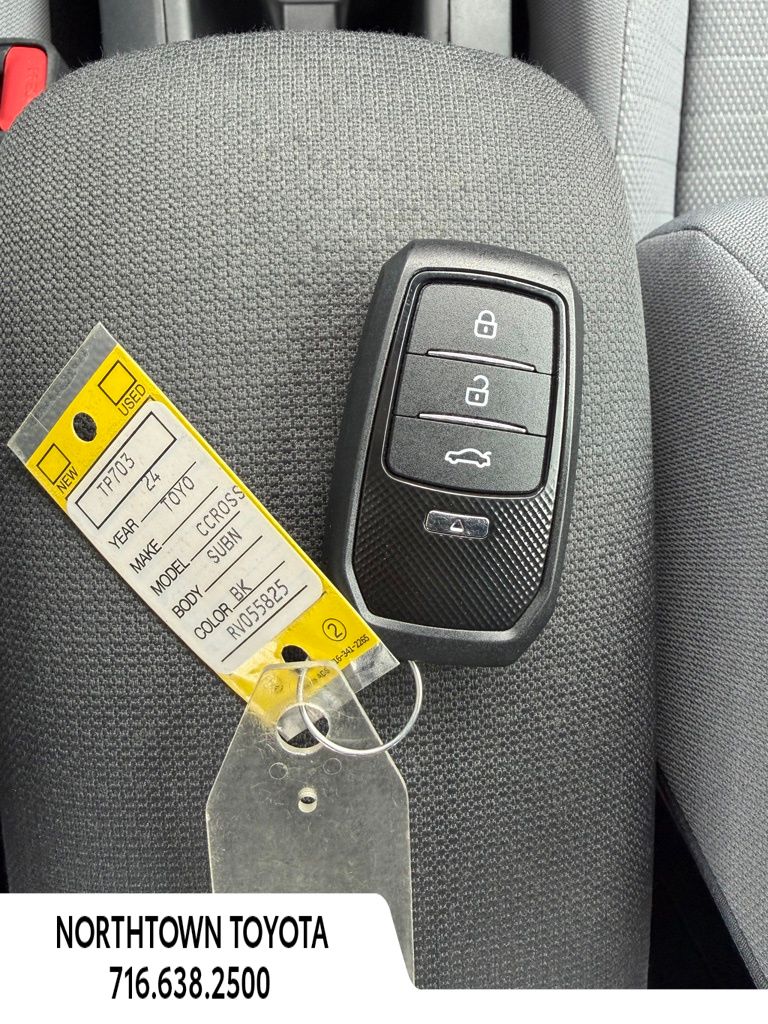 2024 Toyota Corolla Cross S - Photo 7