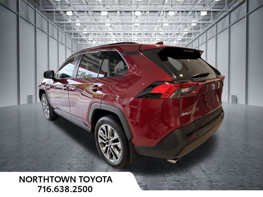 Used 2022 Toyota RAV4 XLE Premium SUV