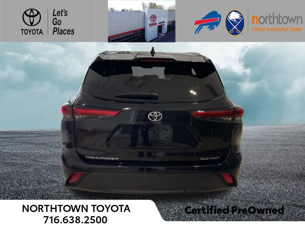 2023 Toyota Highlander XLE photo 4