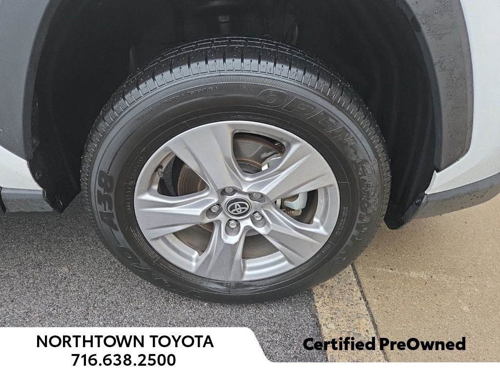 Used 2025 Toyota RAV4 XLE with VIN 2T3P1RFV1SC520615 for sale in Kansas City