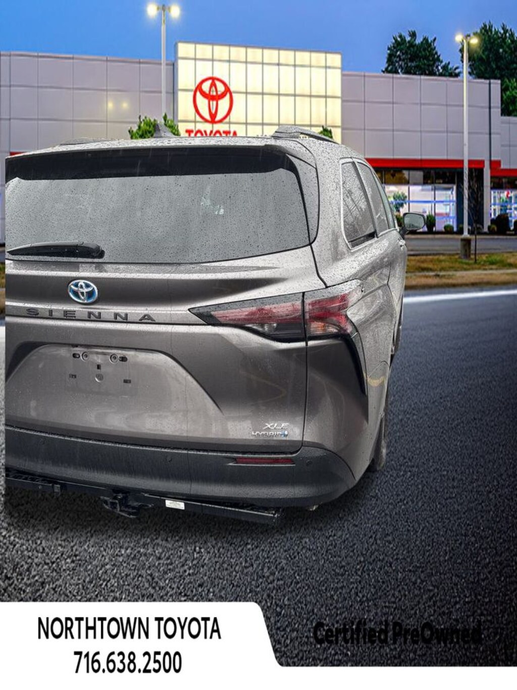 Used 2023 Toyota Sienna XLE 7 Passenger Minivan/Van