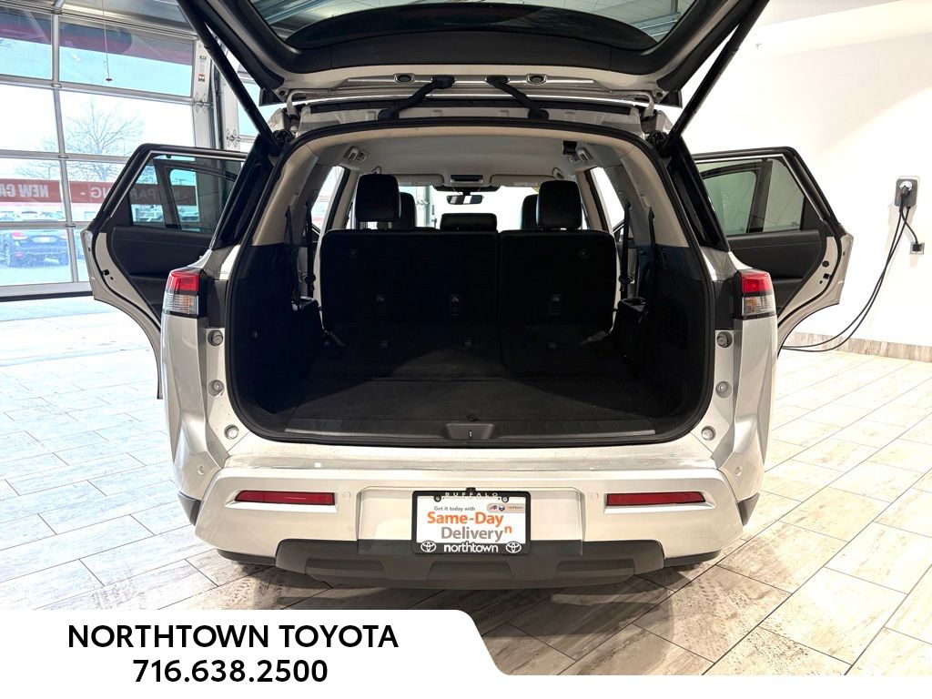 2023 Nissan Pathfinder SL - Photo 26