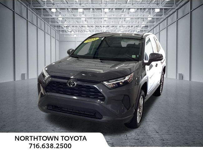 2025 Toyota RAV4 XLE SUV