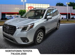 2024 Subaru Forester Premium SUV