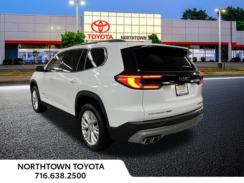 2024 Gmc Acadia Elevation photo 2