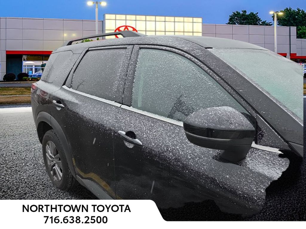 Used 2024 Nissan Pathfinder SV SUV