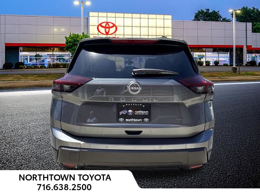 2026 Nissan Rogue SV - Photo 26