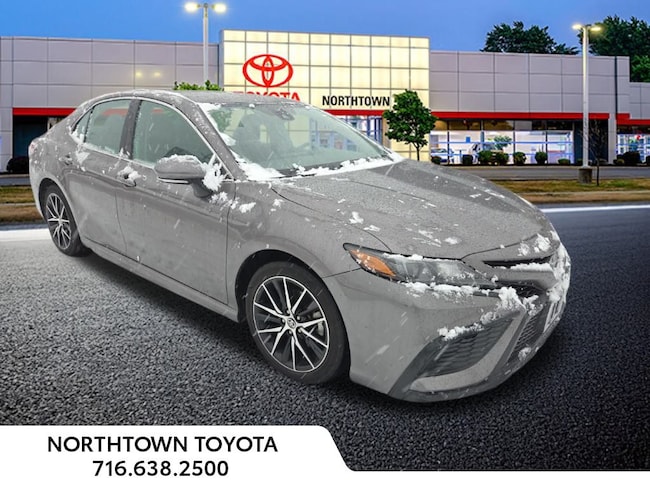 2024 Toyota Camry SE Sedan