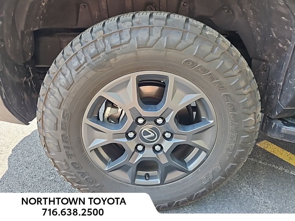 2024 Lexus GX 550 Overtrail photo 4