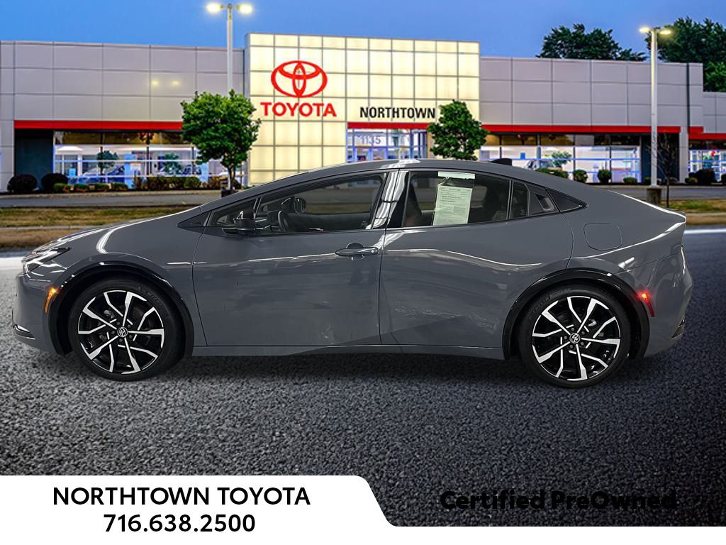 2024 Toyota Prius Prime XSE Premium photo 2